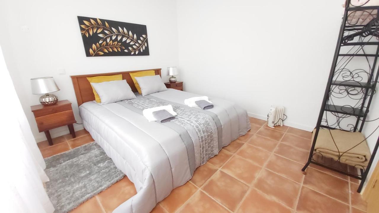 Villa Casa Da Avo - Casa Tipica Em Olhao, Perto Da Marina Esterno foto