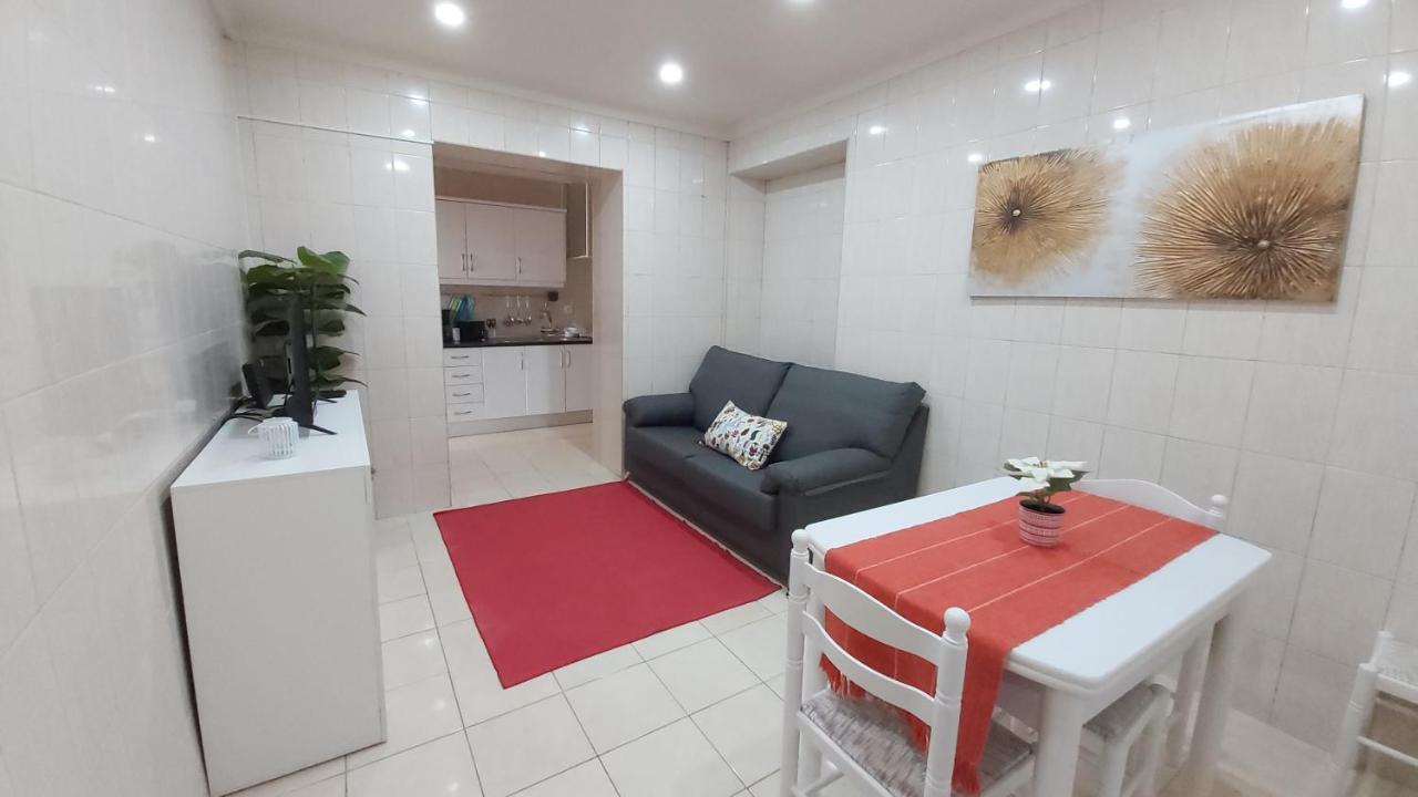 Villa Casa Da Avo - Casa Tipica Em Olhao, Perto Da Marina Esterno foto