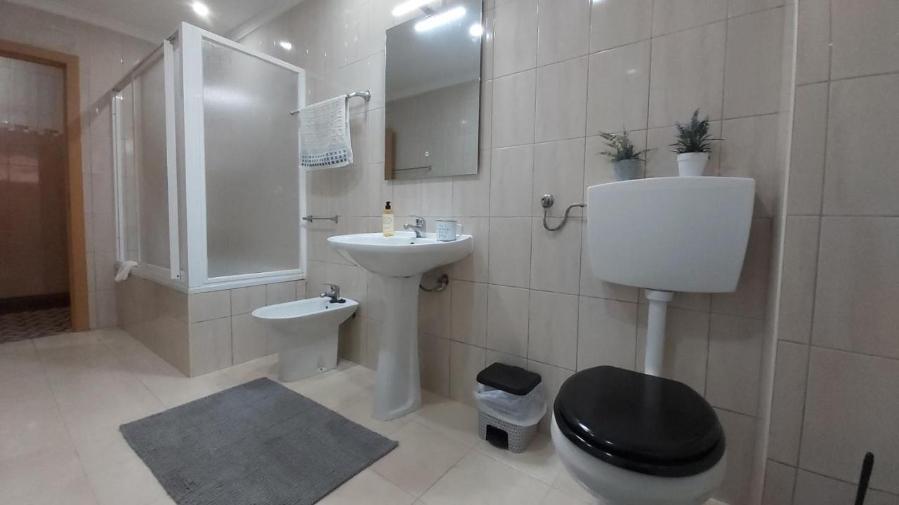 Villa Casa Da Avo - Casa Tipica Em Olhao, Perto Da Marina Esterno foto