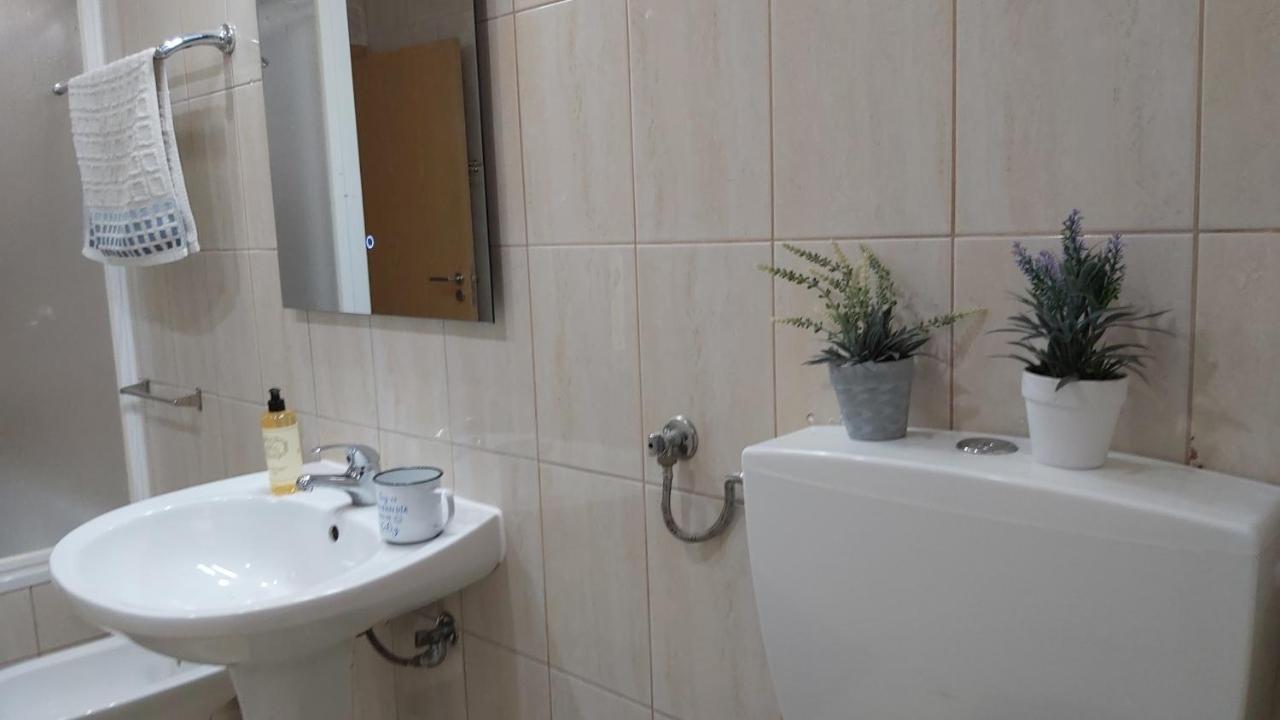 Villa Casa Da Avo - Casa Tipica Em Olhao, Perto Da Marina Esterno foto